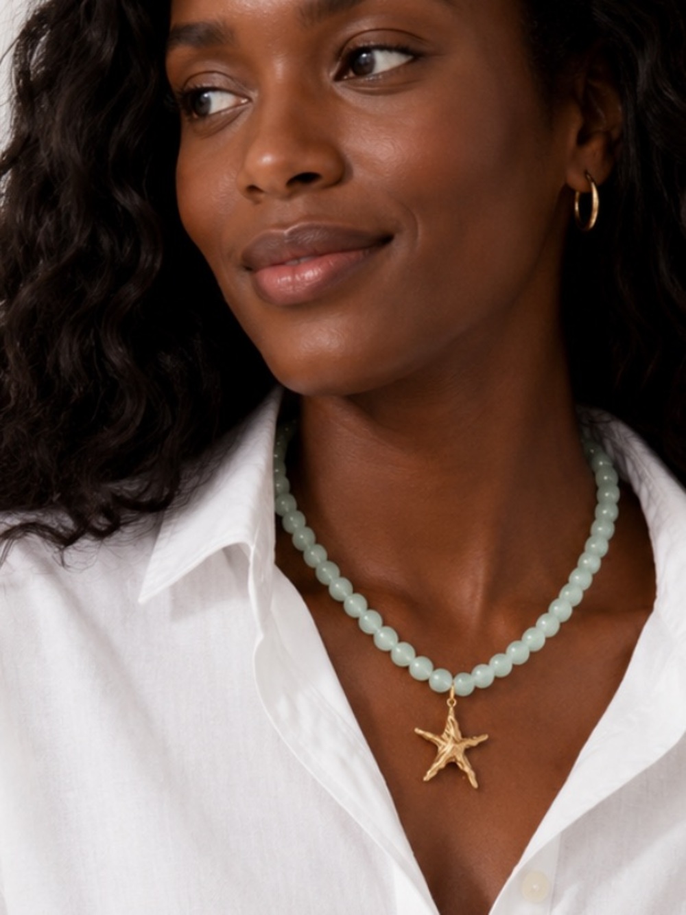 New! Coastal Green Glass Beaded Gold Starfish Necklace NWOT 4017
